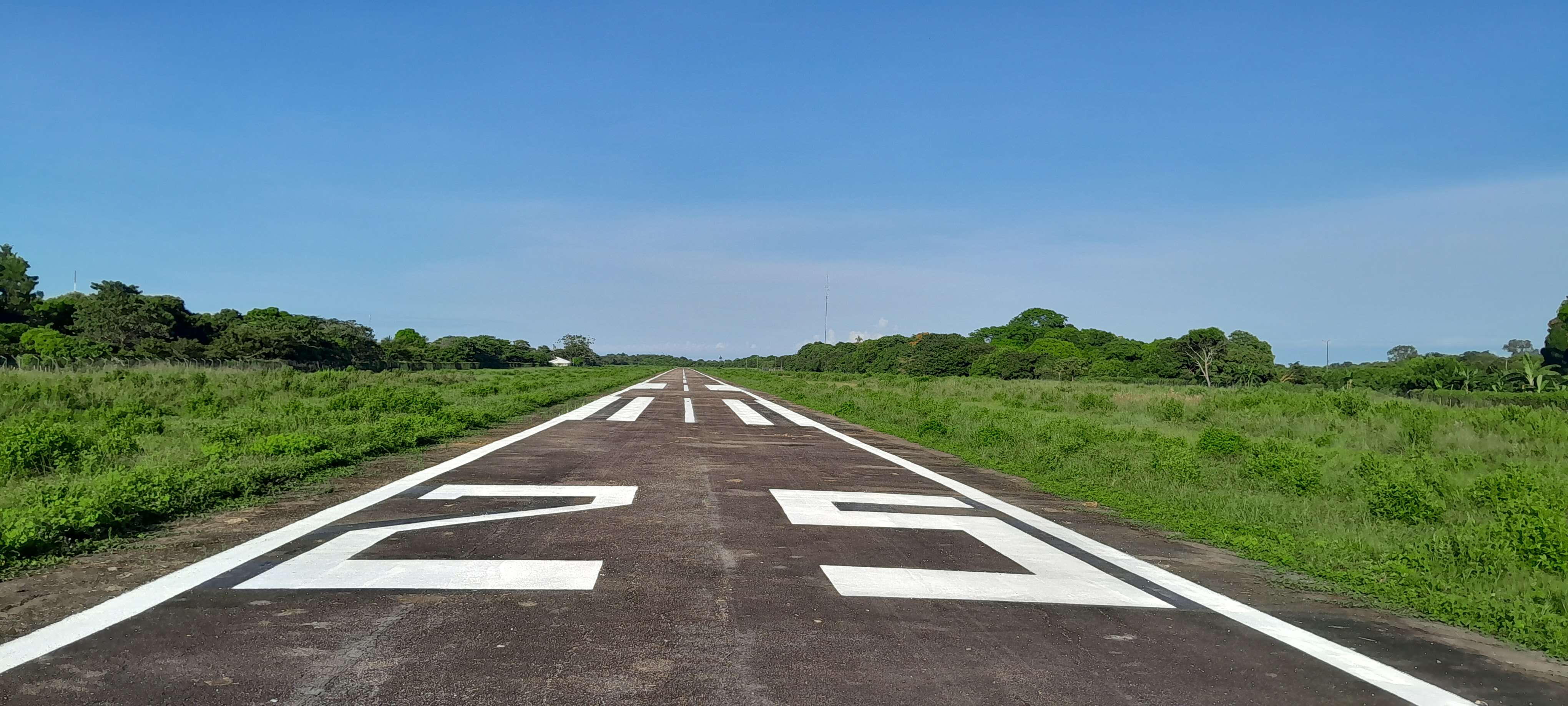 Maquinaria especializada en obra